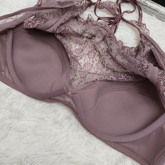 Victoria's Secret top - Picture 8 of 9